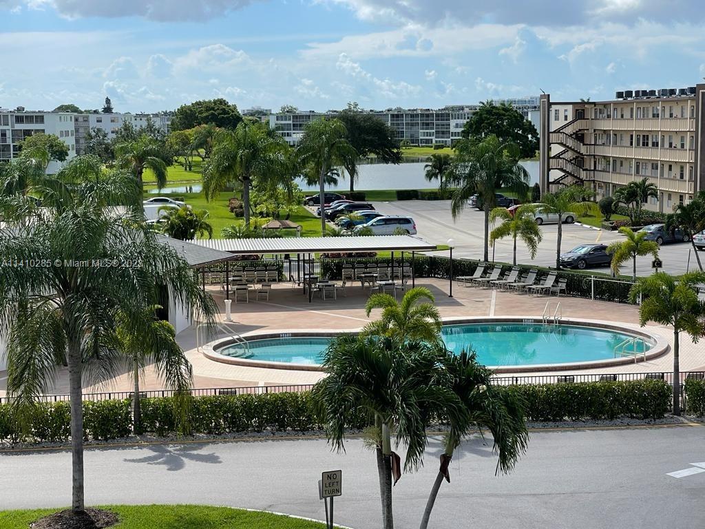 4026 Wolverton East, Unit B Boca Raton, FL 33434 - Photo 1 of 19 Gallery Image 1