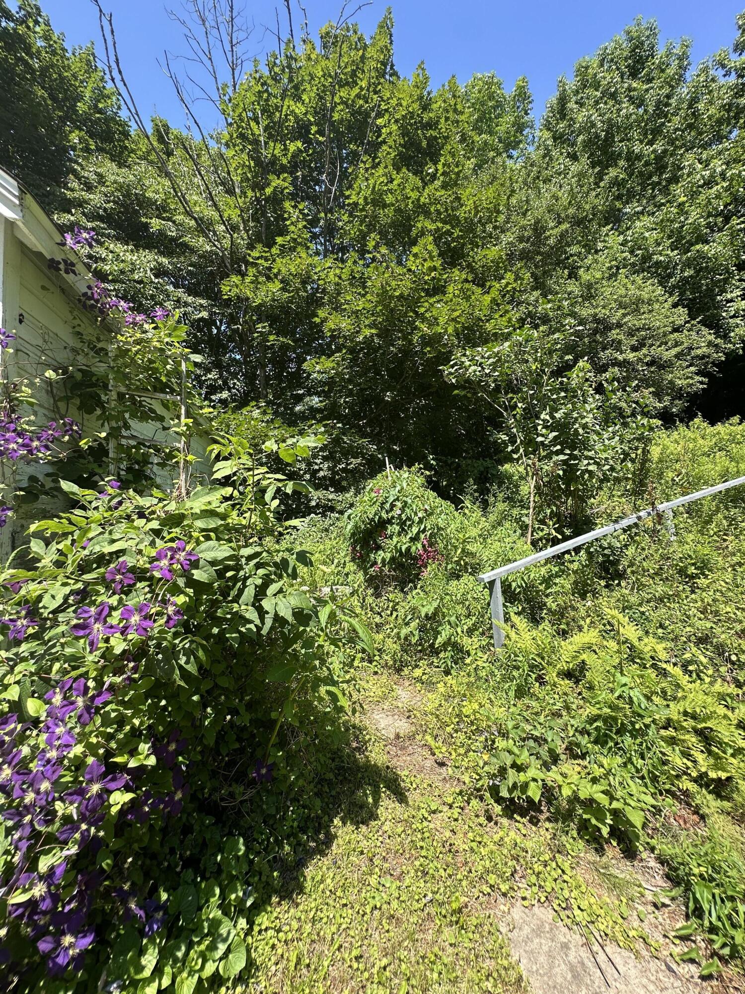 24 Old Rte One Waldoboro, ME 04572 - Photo 36 of 40