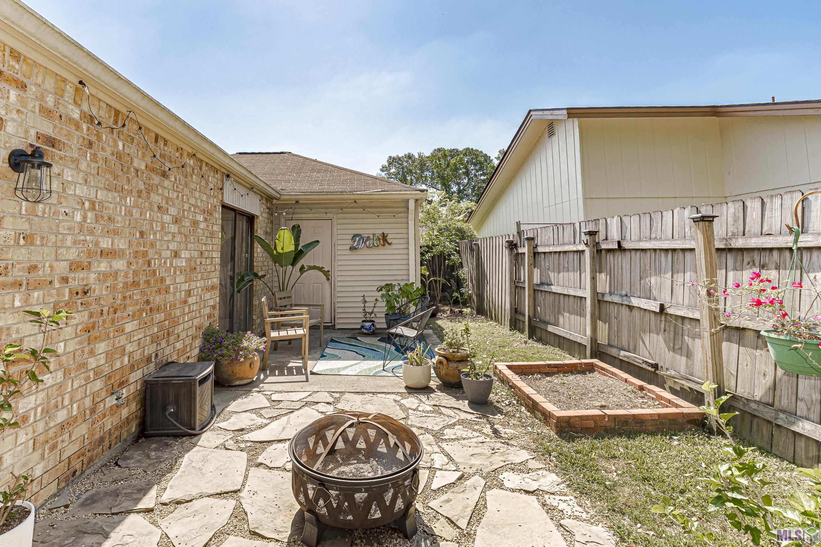 1127 Brookhollow Drive Baton Rouge, LA 70810 - Photo 21 of 24