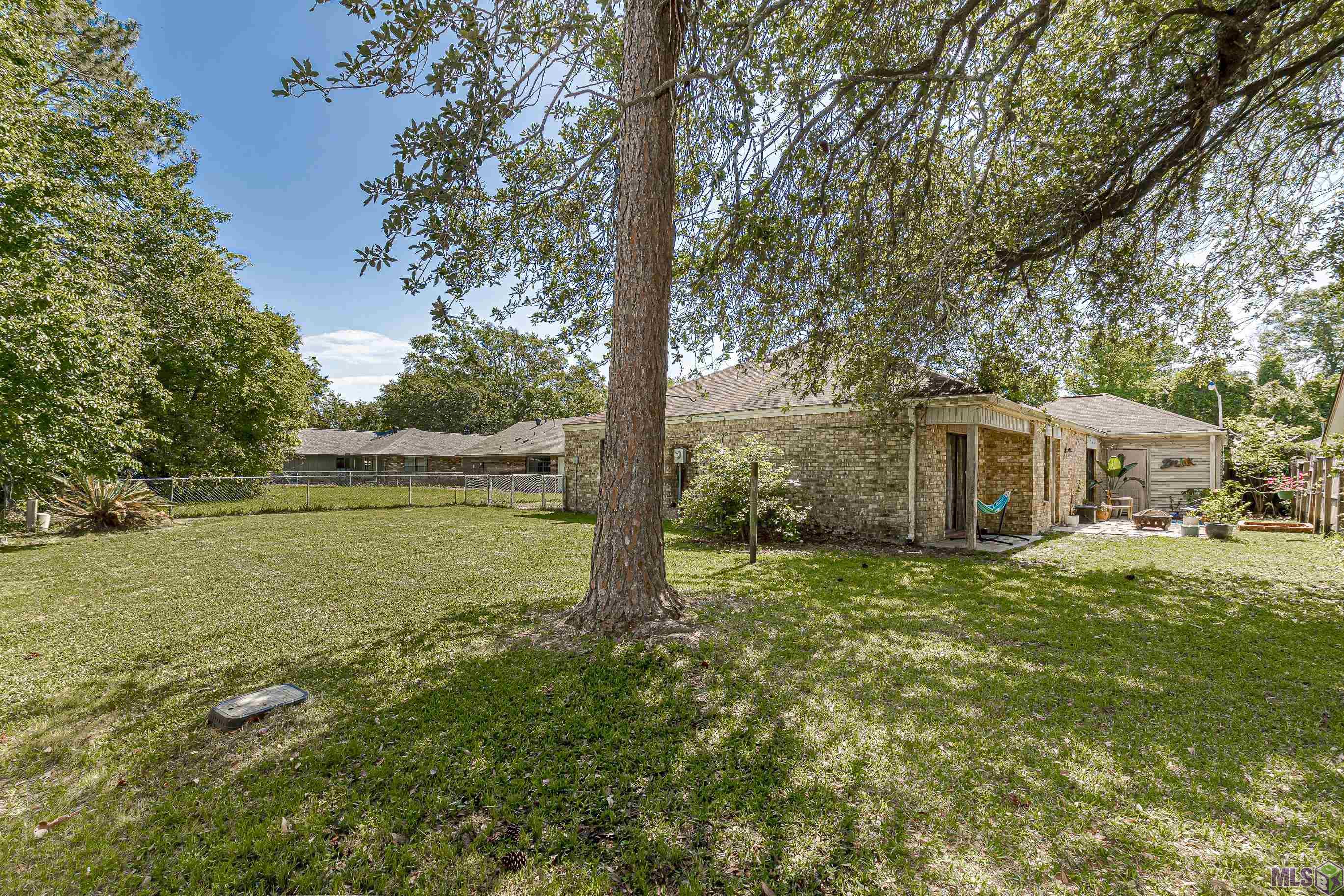 1127 Brookhollow Drive Baton Rouge, LA 70810 - Photo 23 of 24