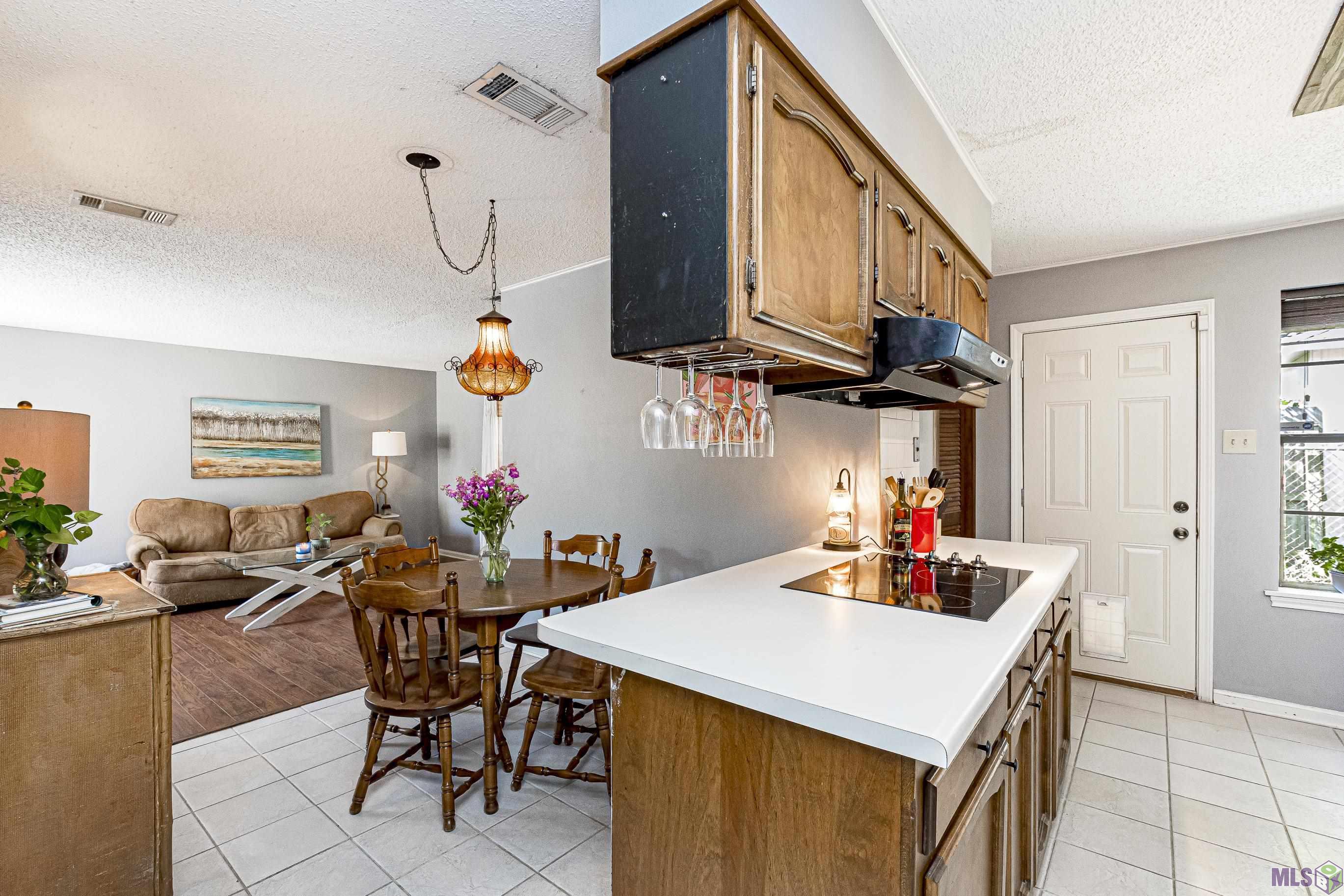 1127 Brookhollow Drive Baton Rouge, LA 70810 - Photo 7 of 24