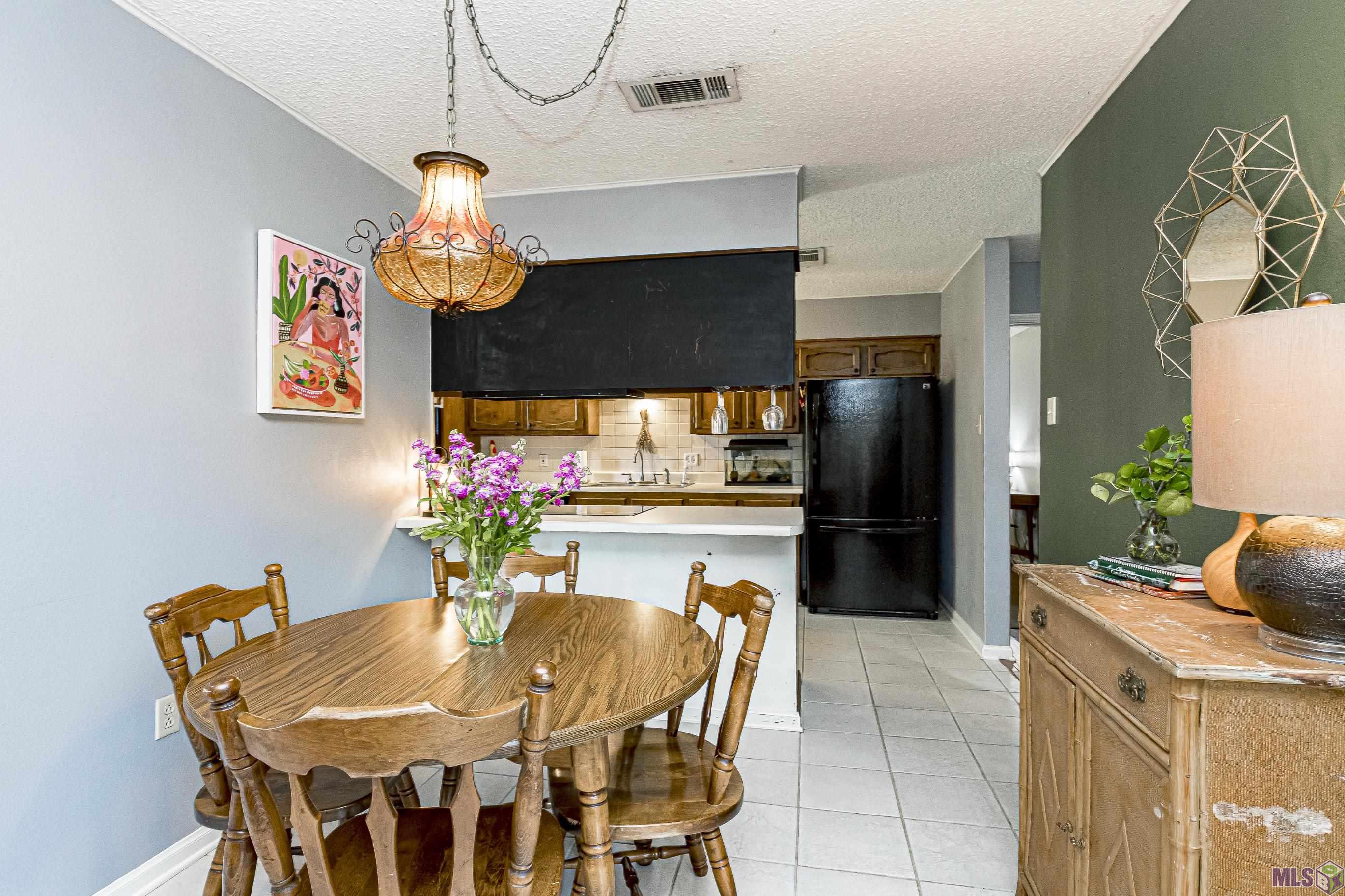 1127 Brookhollow Drive Baton Rouge, LA 70810 - Photo 9 of 24