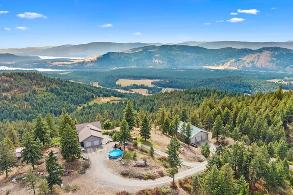 $550,000 | 1631 Bonanza Hill Road North, Unit Z, Evans, WA 99126