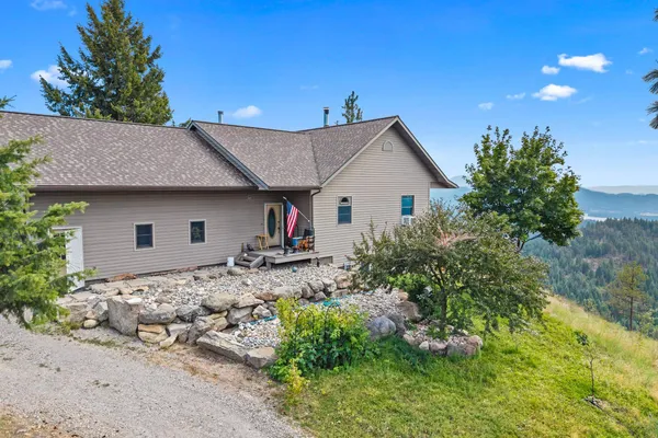 $550,000 | 1631 Bonanza Hill Road North, Unit Z, Evans, WA 99126