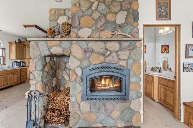 $575,000 | 1631 Bonanza Hill Road North, Unit Z, Evans, WA 99126