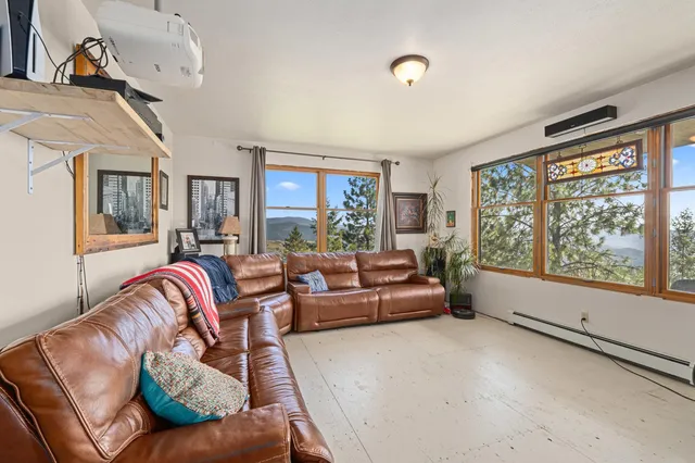 $575,000 | 1631 Bonanza Hill Road North, Unit Z, Evans, WA 99126