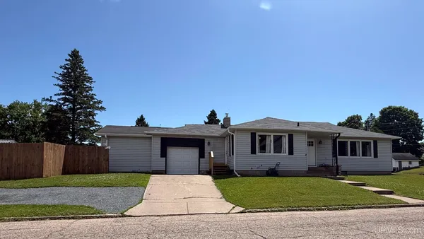 $165,000 | 519 Houghteling Street, Iron Mountain, MI 49801