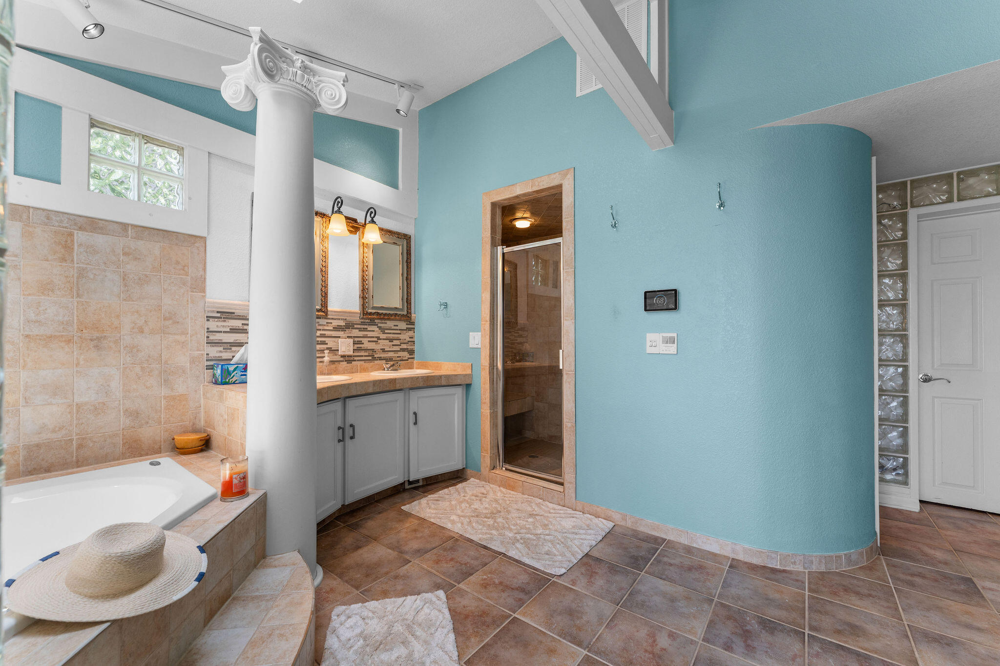 500 Timberlane Point Road Branson, MO 65616 - Photo 21 of 45 Primary En-Suite
