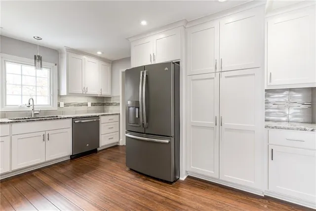 $385,000 | 7812 Caenen Street, Lenexa, KS 66216