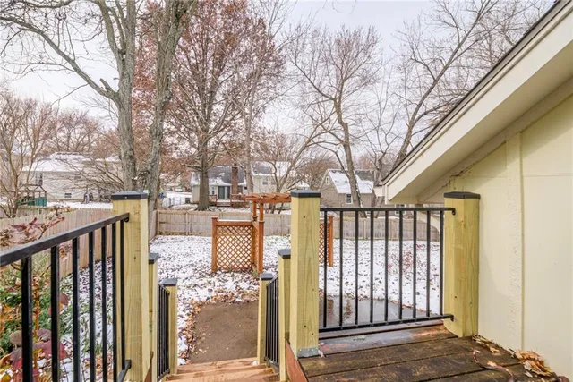 $385,000 | 7812 Caenen Street, Lenexa, KS 66216