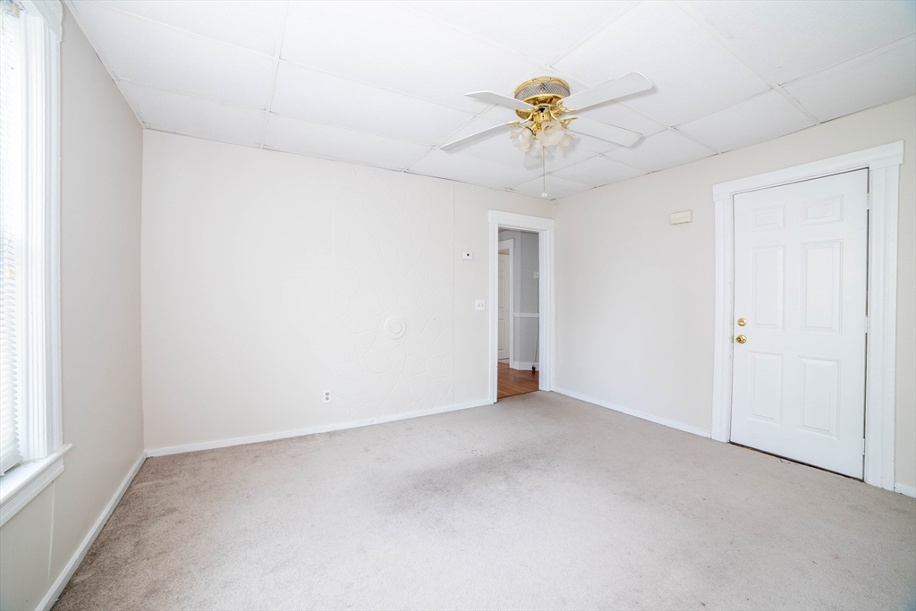 18 Gage Street, Unit 1 Worcester, MA 01605 - Photo 15 of 16