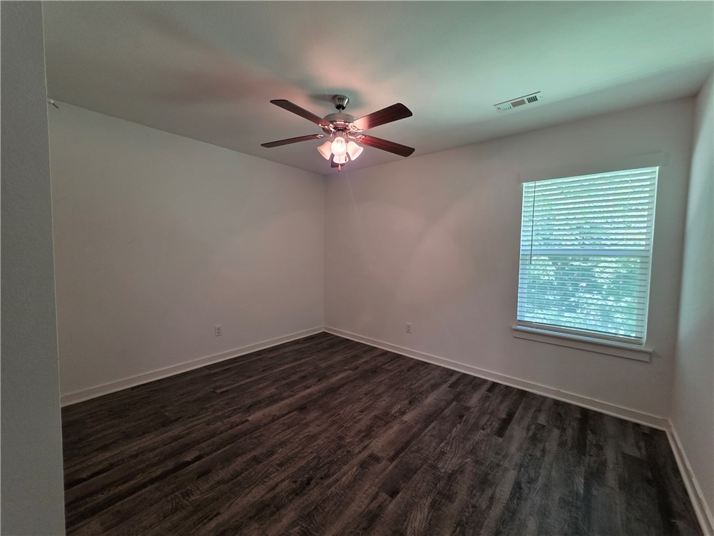 320 Westbrook Court, Unit 1 Decatur, AR 72722 - Photo 10 of 17 Gallery Image 10
