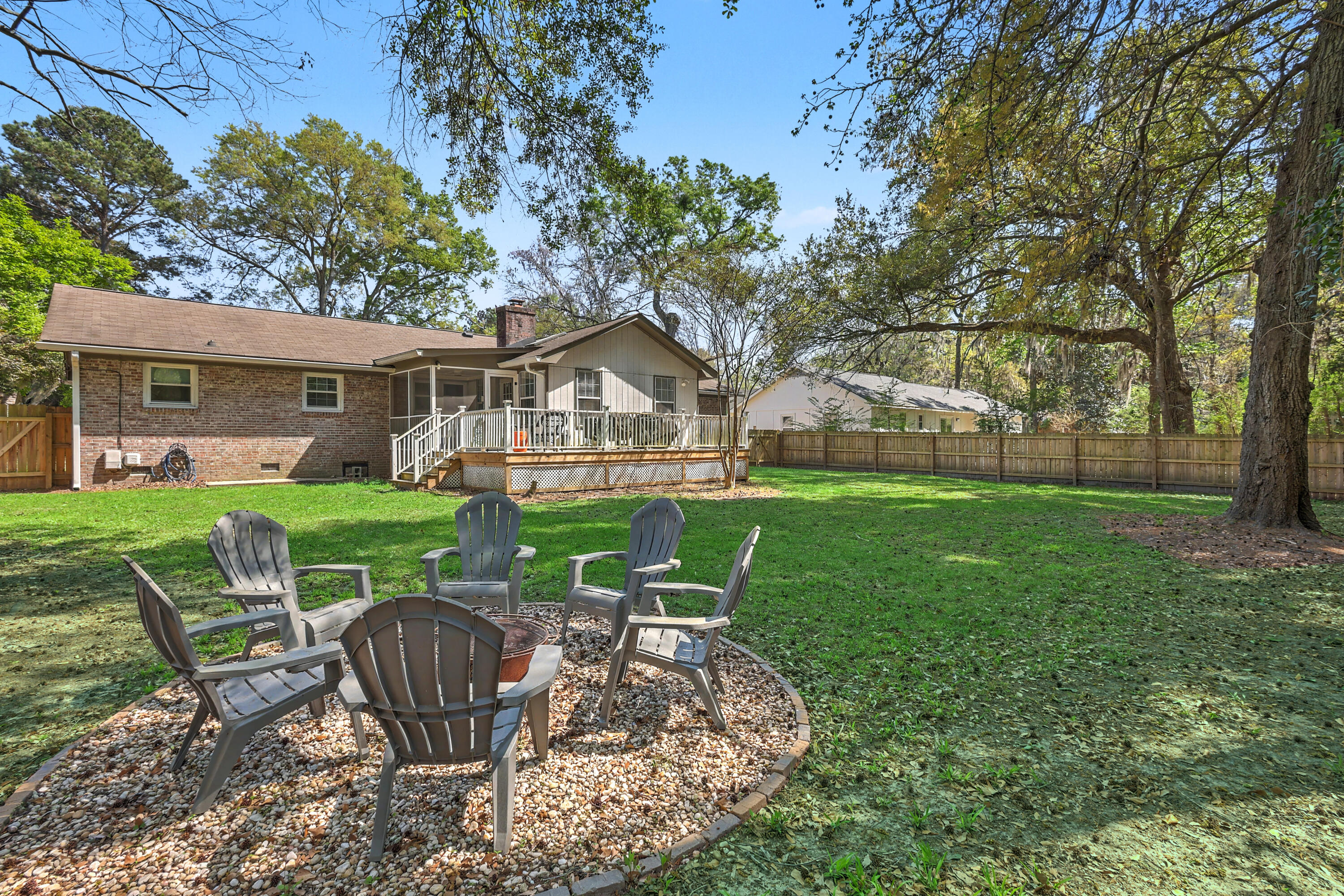 737 Canary Drive Charleston, SC 29414 - Photo 39 of 47 ZYN_2764_65_66_67_68_69_70