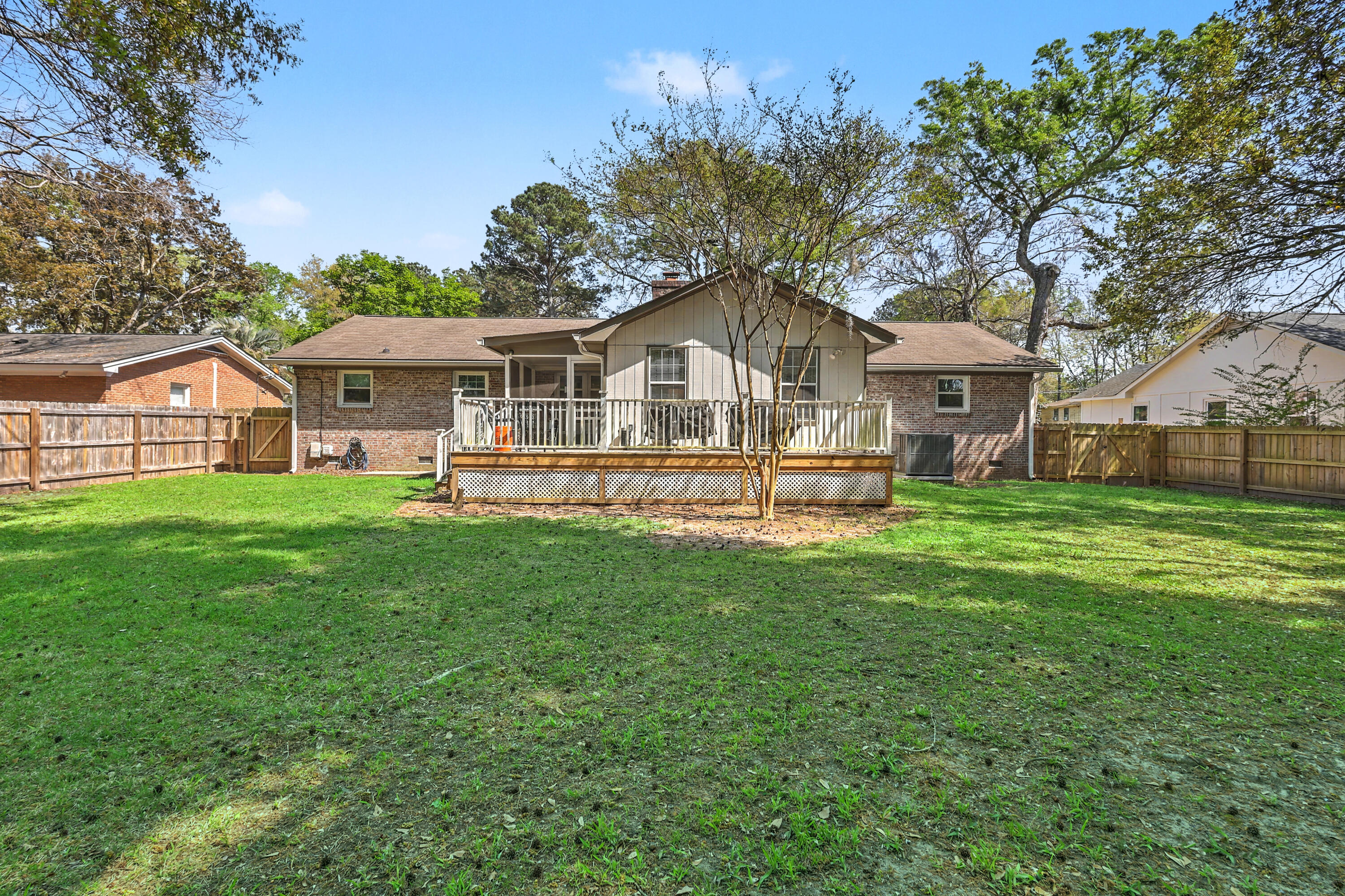 737 Canary Drive Charleston, SC 29414 - Photo 40 of 47 ZYN_2771_2_3_4_5_6_7