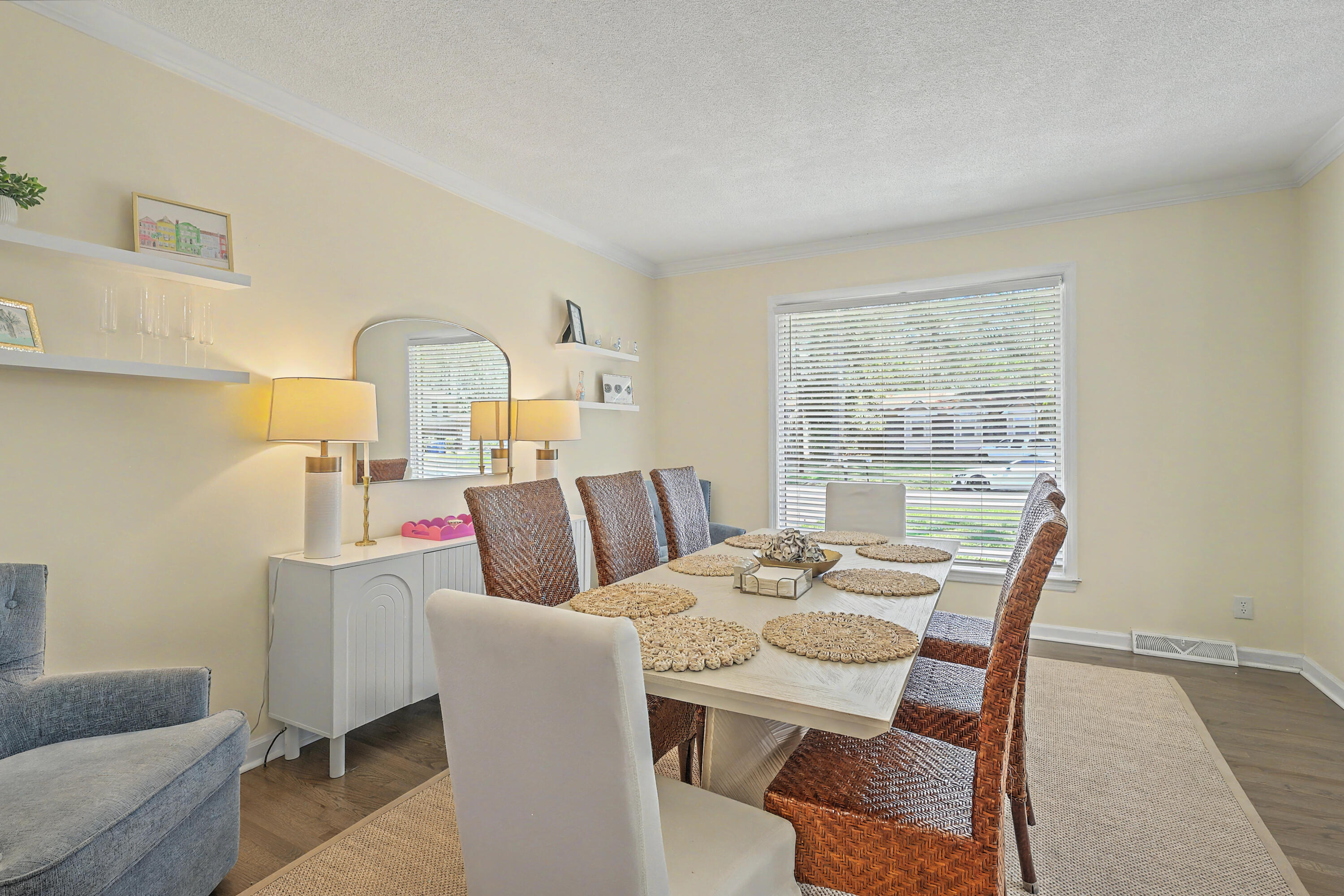 737 Canary Drive Charleston, SC 29414 - Photo 7 of 47 ZYN_2533_4_5_6_7_8_9