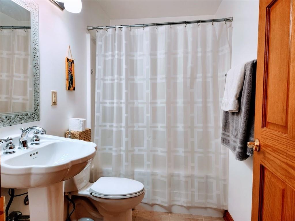 5345 Colonial Avenue Butler, PA 16001 - Photo 25 of 47 Gallery Image 25