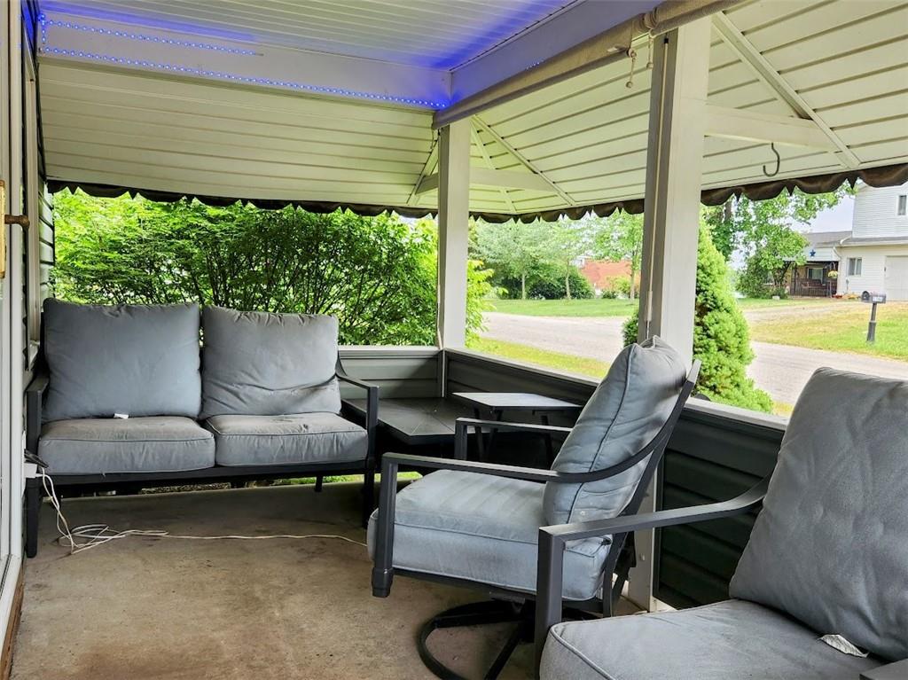 5345 Colonial Avenue Butler, PA 16001 - Photo 4 of 47 Gallery Image 4