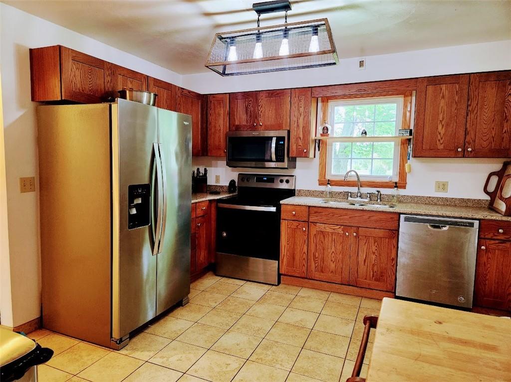 5345 Colonial Avenue Butler, PA 16001 - Photo 9 of 47 Gallery Image 9