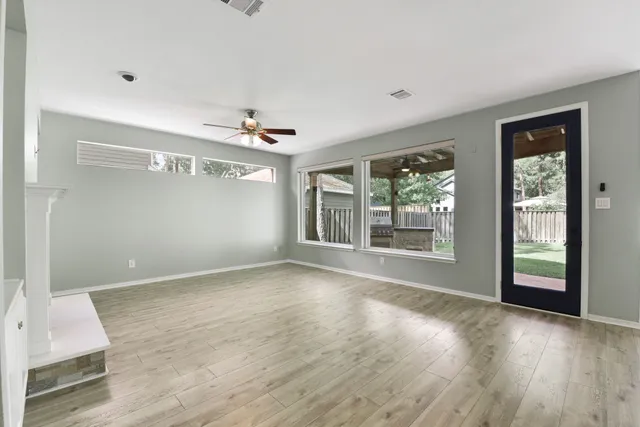 $619,000 | 31 Treescape Circle, The Woodlands, TX 77381