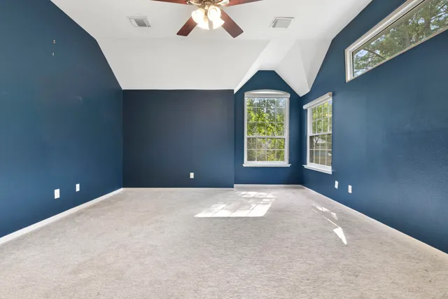 $619,000 | 31 Treescape Circle, The Woodlands, TX 77381