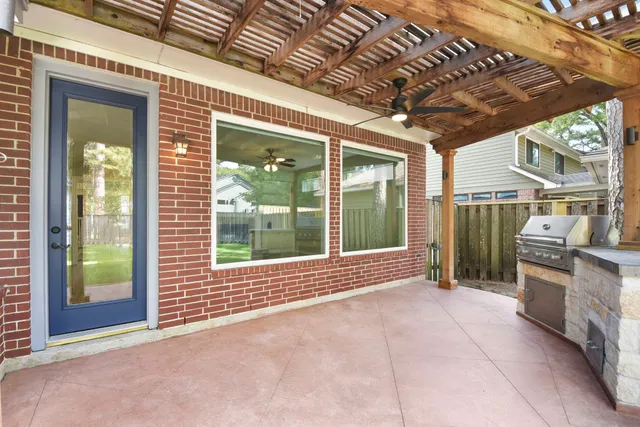 $619,000 | 31 Treescape Circle, The Woodlands, TX 77381