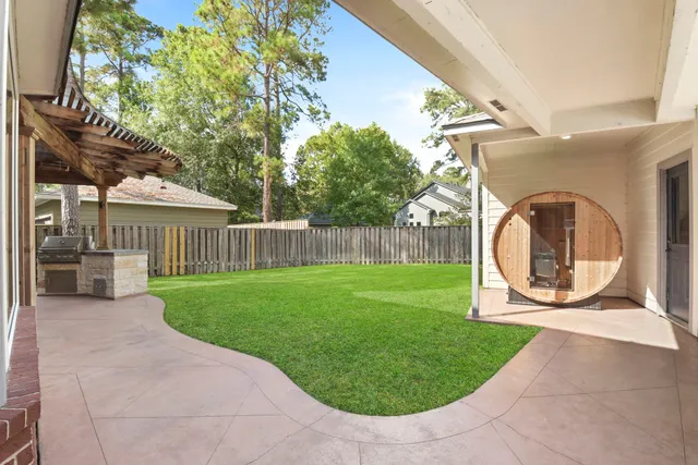 $619,000 | 31 Treescape Circle, The Woodlands, TX 77381