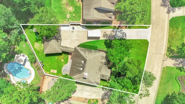 $619,000 | 31 Treescape Circle, The Woodlands, TX 77381