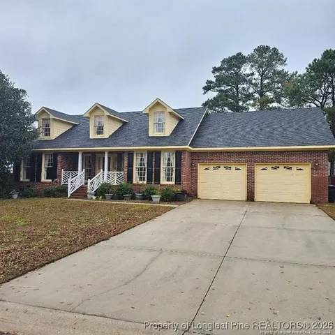 $1,800 | 6805 Jacobs Creek Circle, Fayetteville, NC 28306