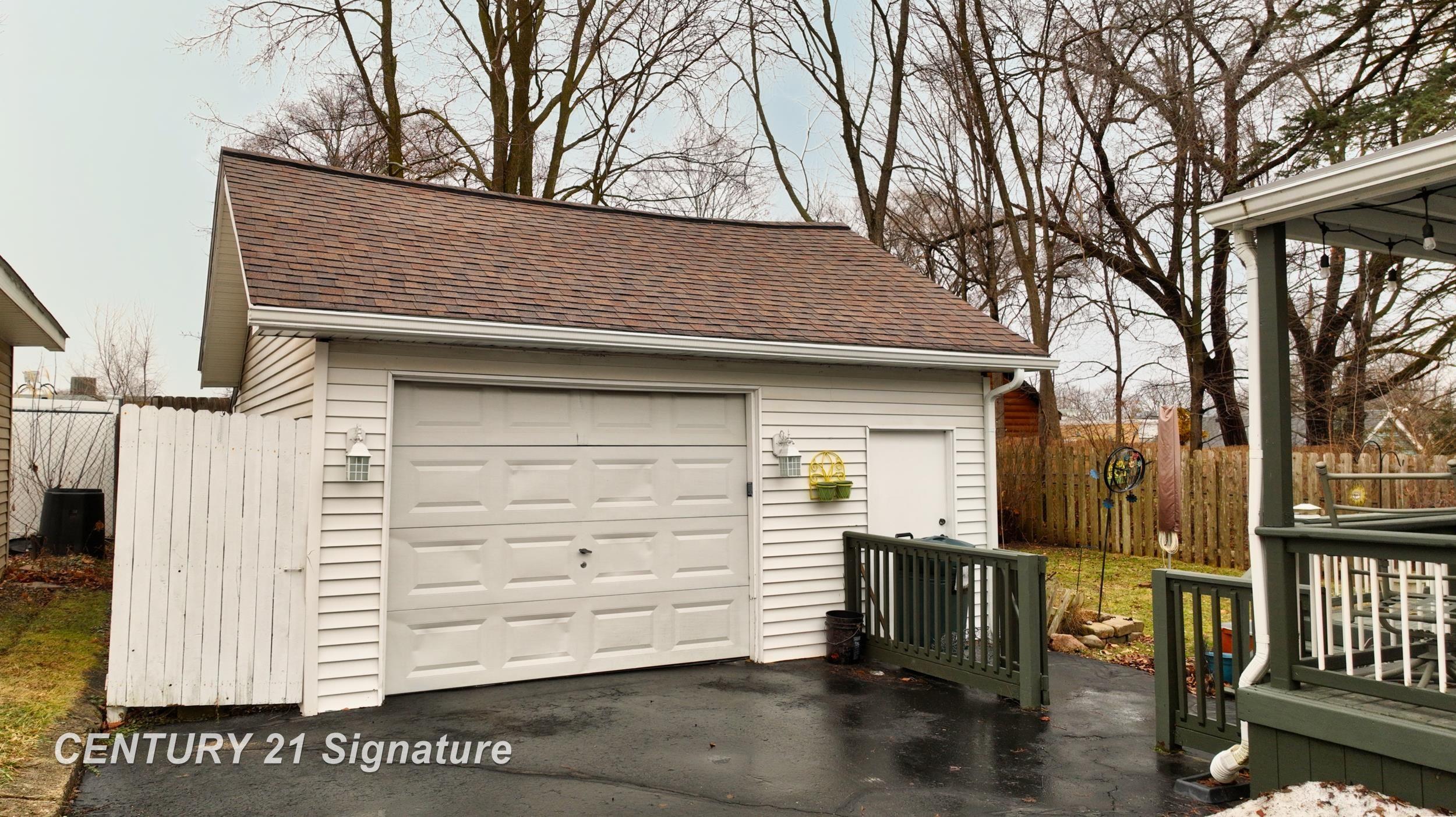 314 Myrtle Street Flushing, MI 48433 - Photo 2 of 73