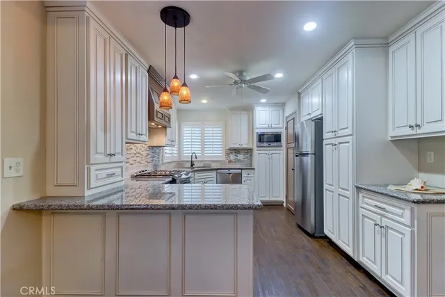 $439,700 | 2509 View Lake, Santa Ana, CA 92705