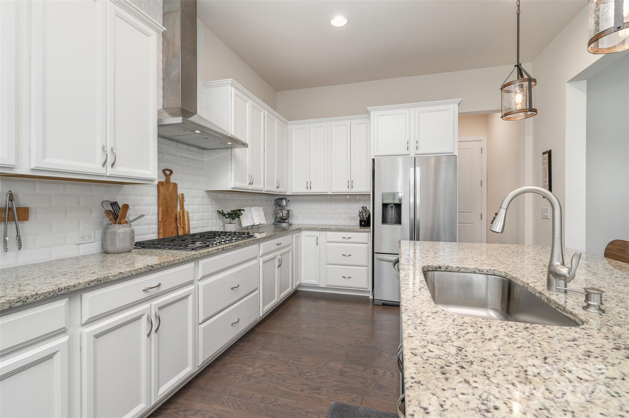 16841 Harbor View Road Charlotte, NC 28278 - Photo 13 of 46 Gallery Image 13
