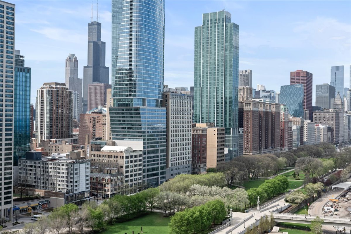 1201 South Prairie Avenue, Unit 1703 Chicago, IL 60605 - Photo 15 of 28