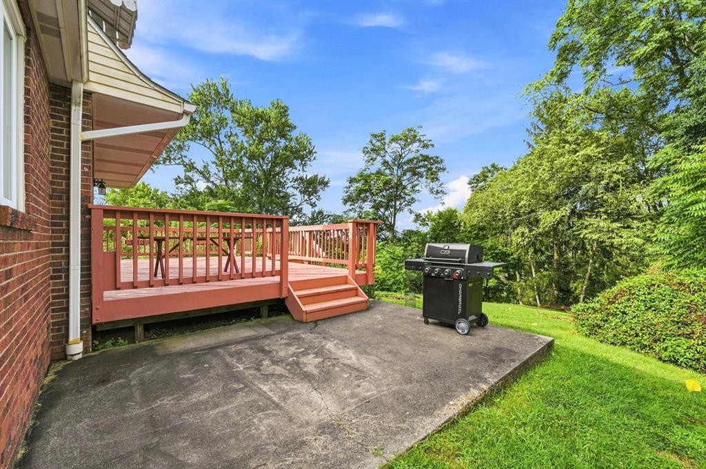 675 Meadow Lane Rochester, PA 15074 - Photo 27 of 33 Gallery Image 27