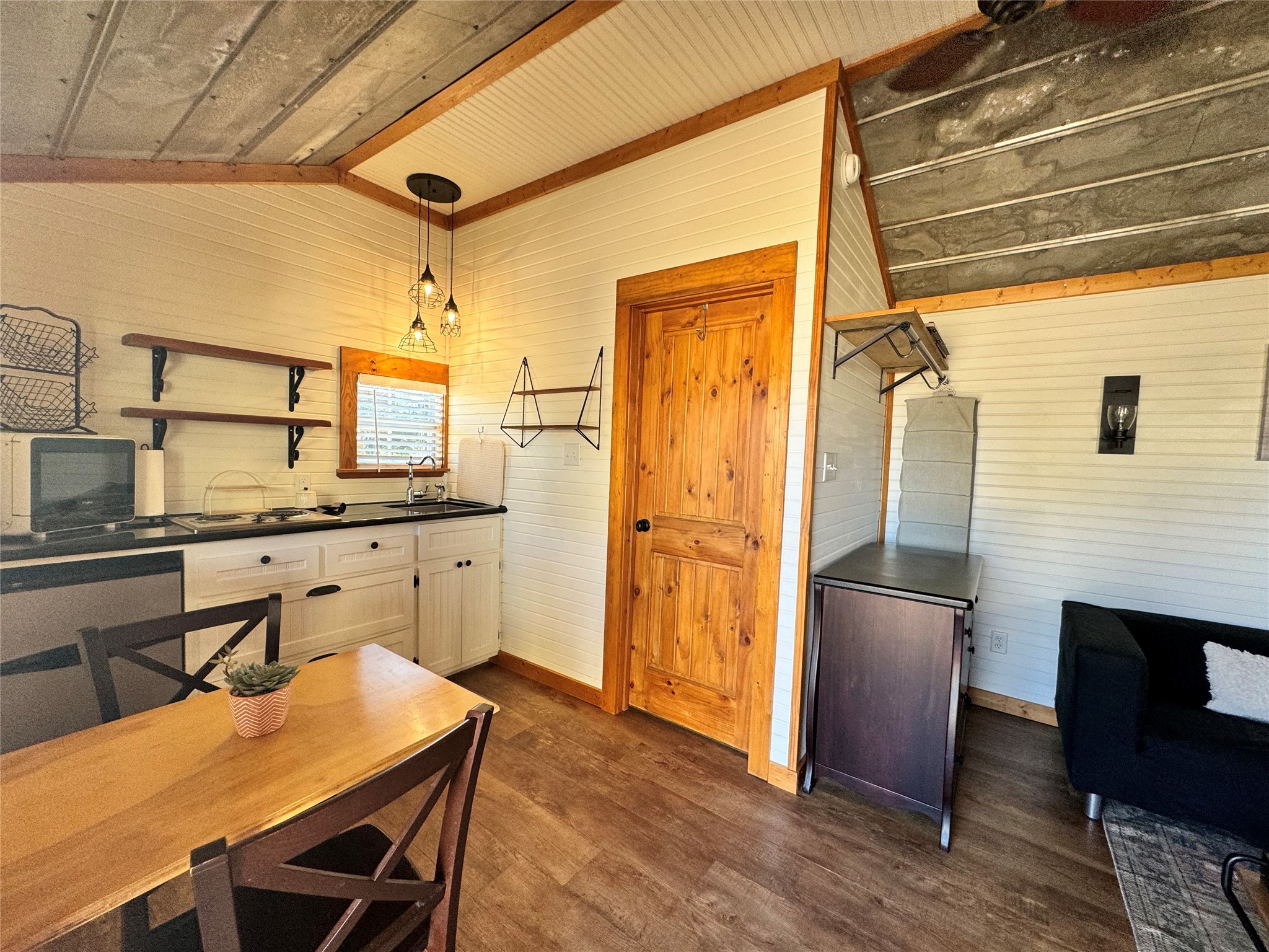 6055 Trackside Road, Unit T Chappell Hill, TX 77426 - Photo 4 of 11