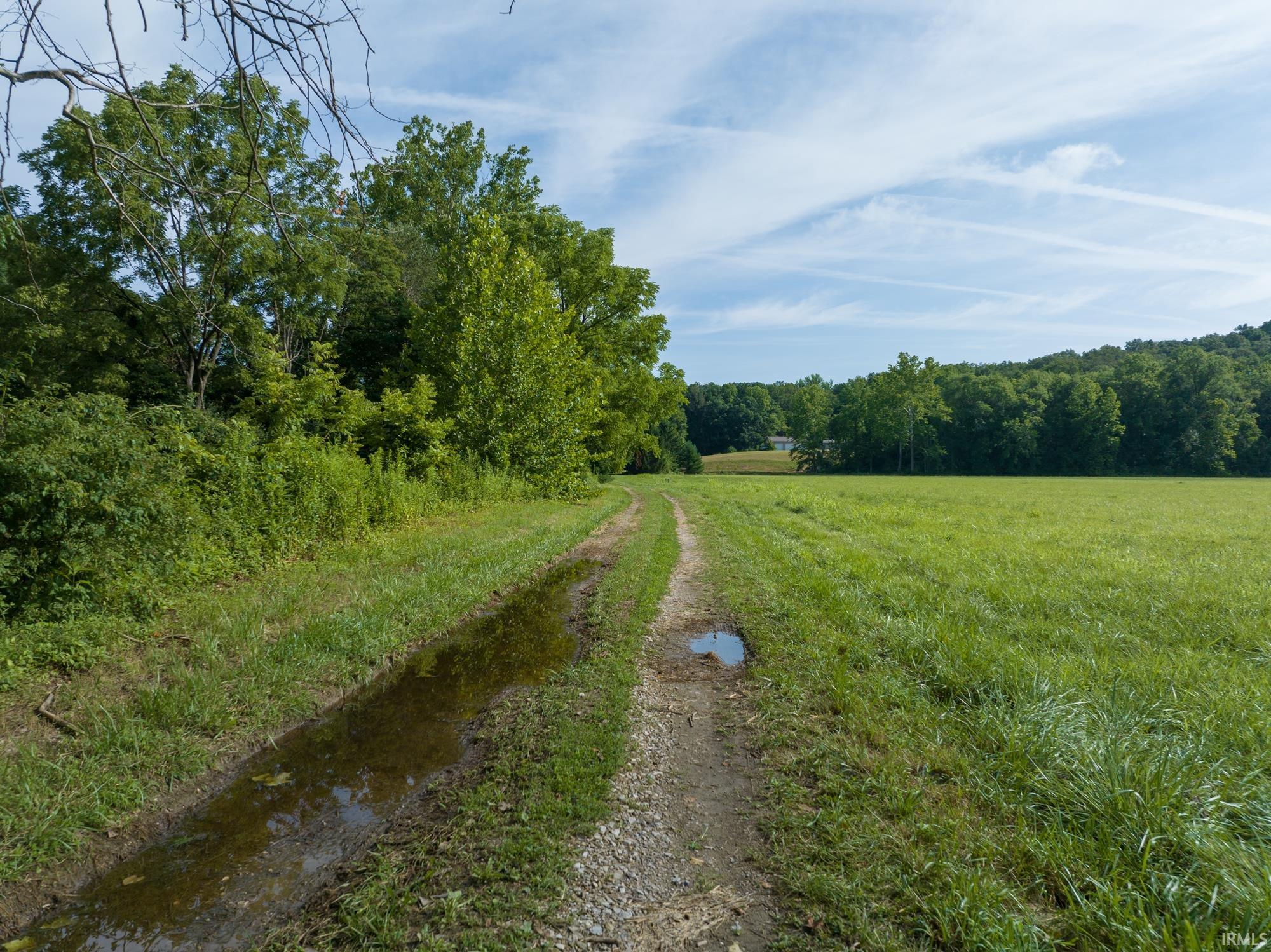 3101 East Anderson Road Bloomington, IN 47408 - Photo 12 of 36 Gallery Image 12