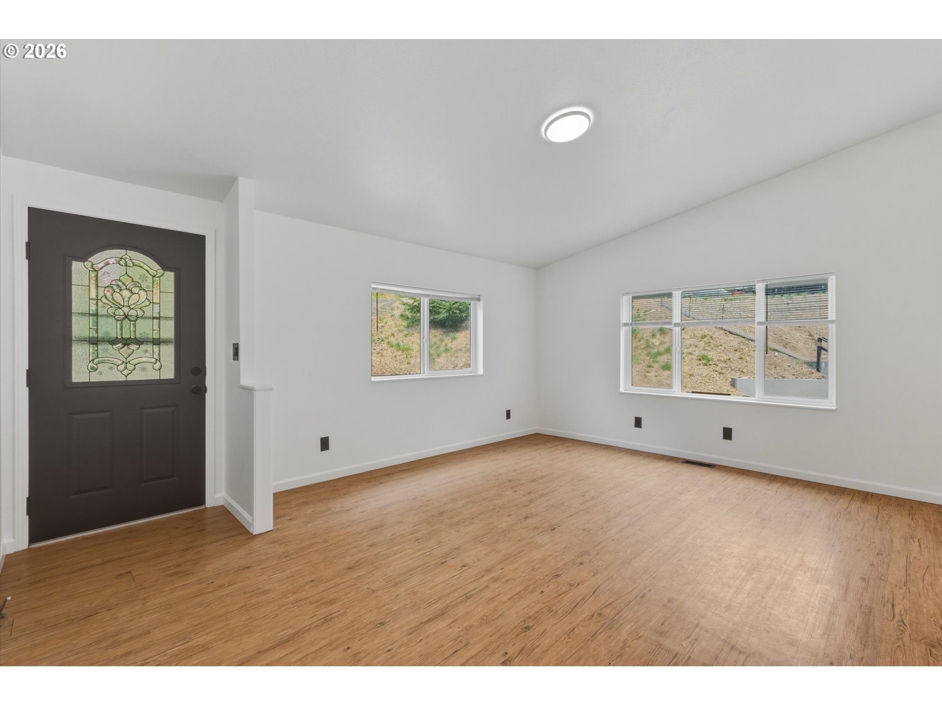 243 Ross Road Kelso, WA 98626 - Photo 5 of 44 Gallery Image 5