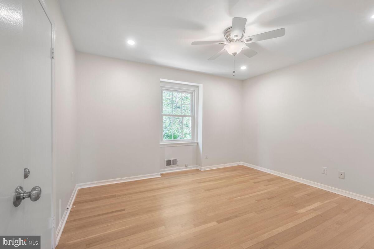 5410 Waneta Road Bethesda, MD 20816 - Photo 30 of 41 4th Bedroom