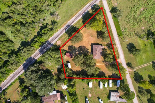 $1,650 | 401 Anderson Road, Cuero, TX 77954