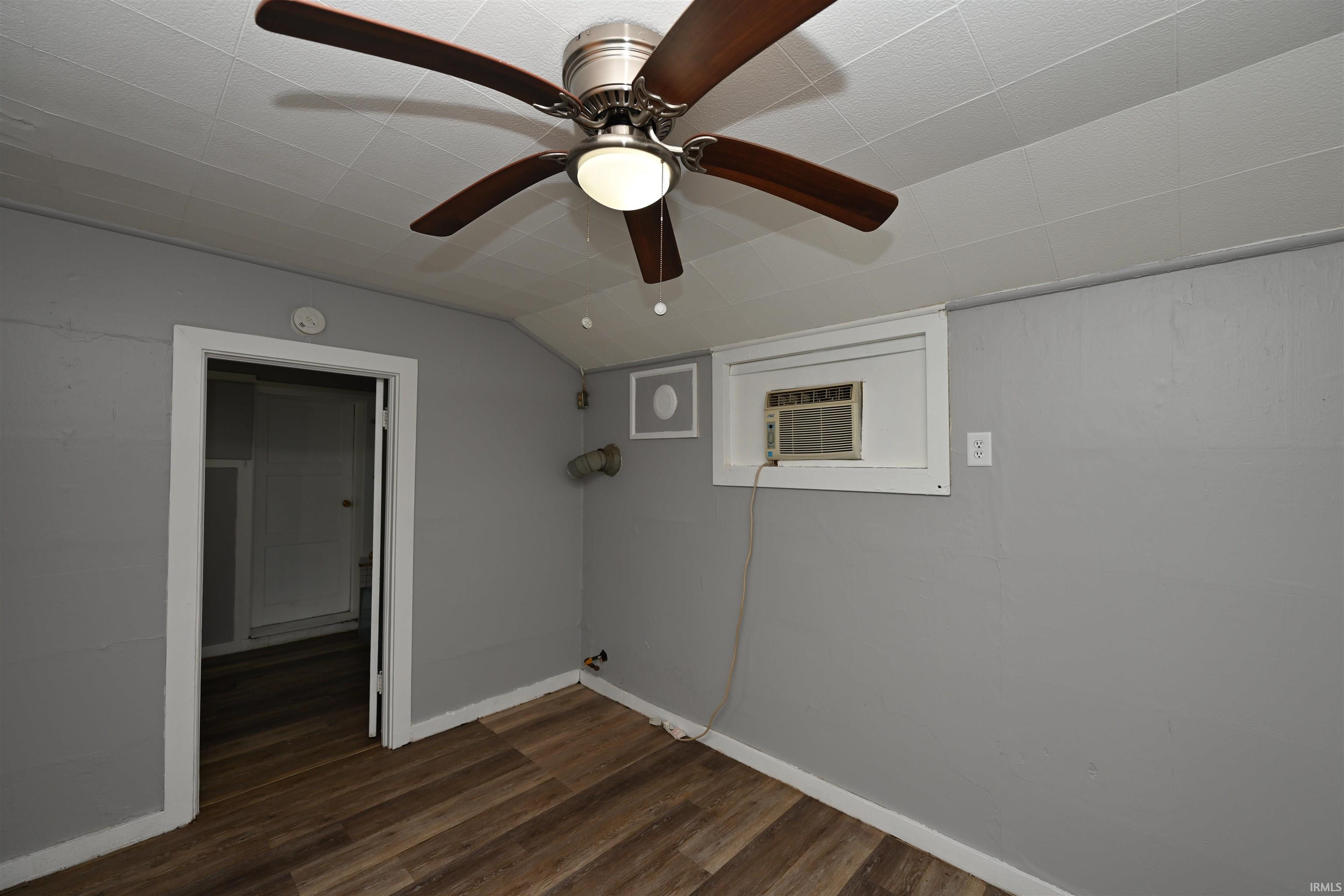 319 West 13th Street Winamac, IN 46996 - Photo 21 of 23