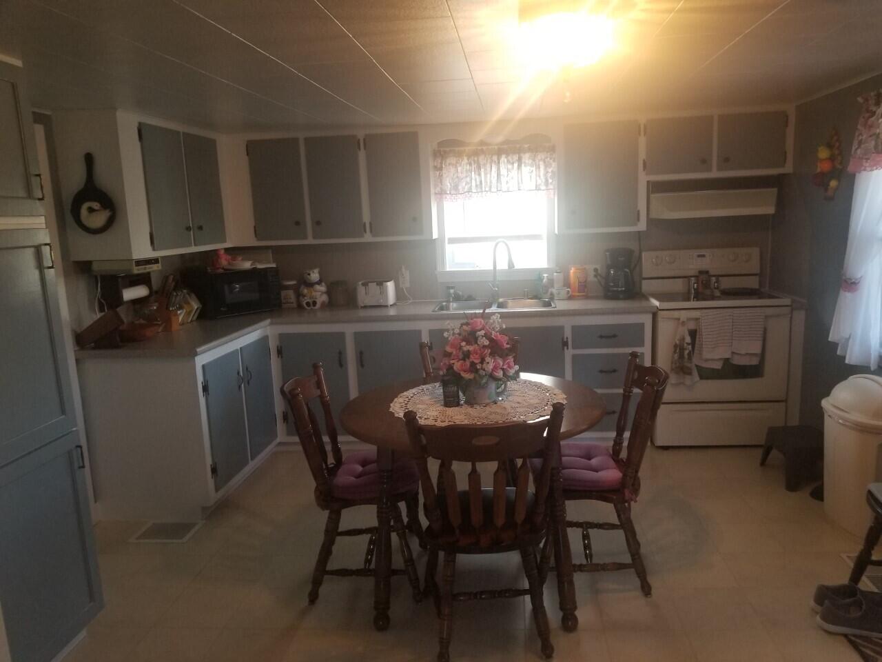 1996 Van Buren Road Limestone, ME 04750 - Photo 6 of 11 1996 05