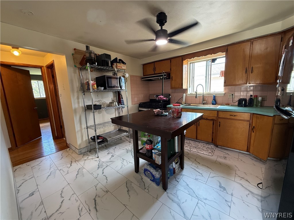 435 Brighton Road Tonawanda, NY 14150 - Photo 4 of 31