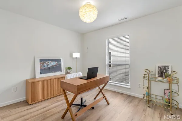 $198,000 | 1716 Whispering Creek Drive, Unit C, Ballwin, MO 63021