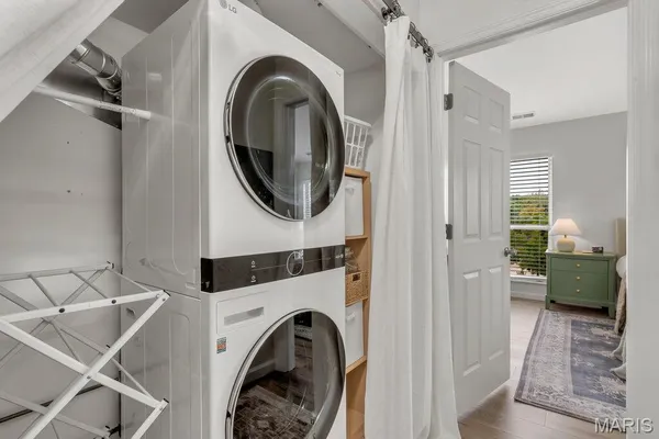 $198,000 | 1716 Whispering Creek Drive, Unit C, Ballwin, MO 63021