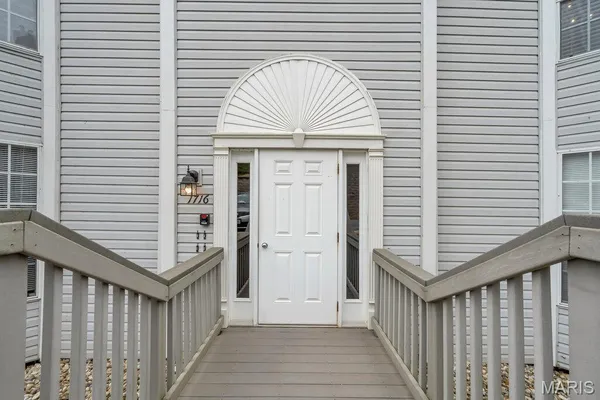 $198,000 | 1716 Whispering Creek Drive, Unit C, Ballwin, MO 63021