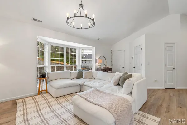 $198,000 | 1716 Whispering Creek Drive, Unit C, Ballwin, MO 63021