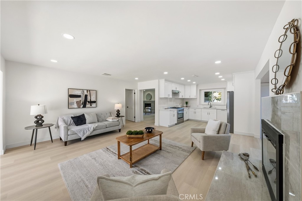 230 East Pamela Road Arcadia, CA 91006 - Photo 6 of 21