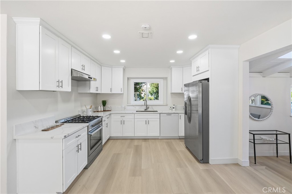 230 East Pamela Road Arcadia, CA 91006 - Photo 8 of 21