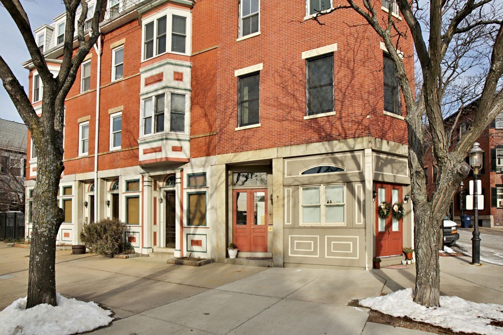 435 1/2 Main Street, Unit R2 Boston, MA 02129 - Photo 7 of 7 Gallery Image 7