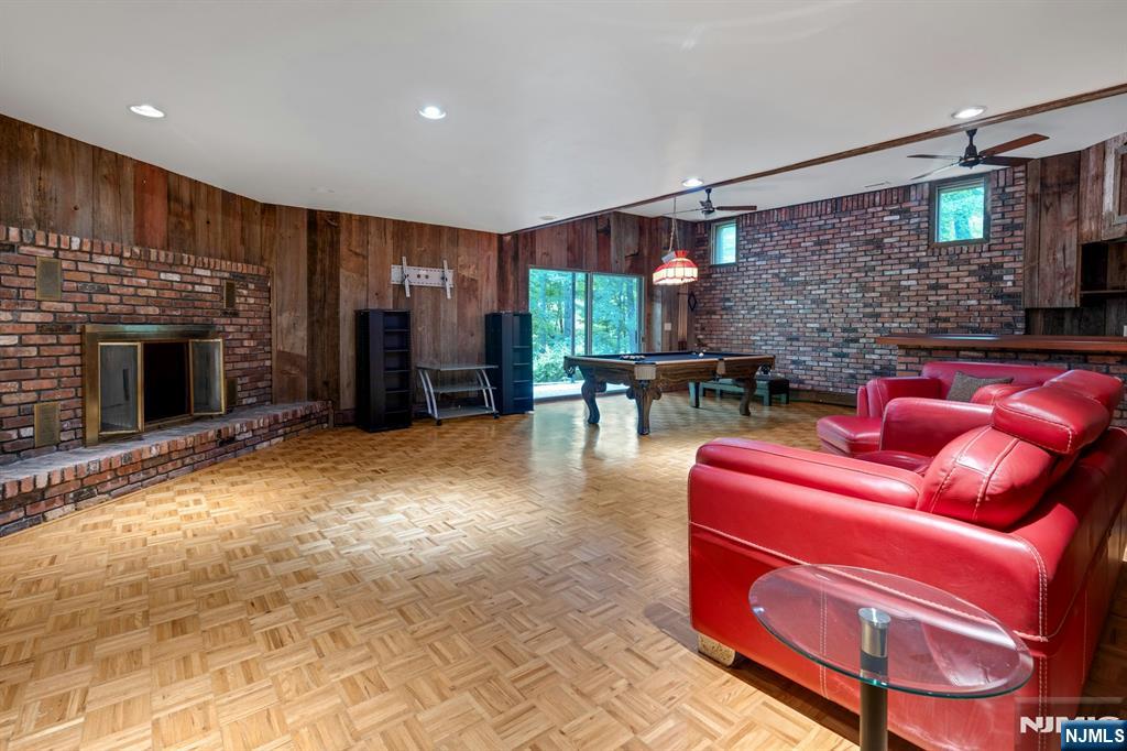 737 Ridge Road Butler, NJ 07405 - Photo 24 of 31