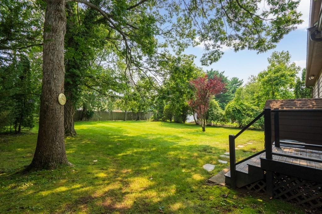 7 Colonial Road Beverly, MA 01915 - Photo 13 of 34